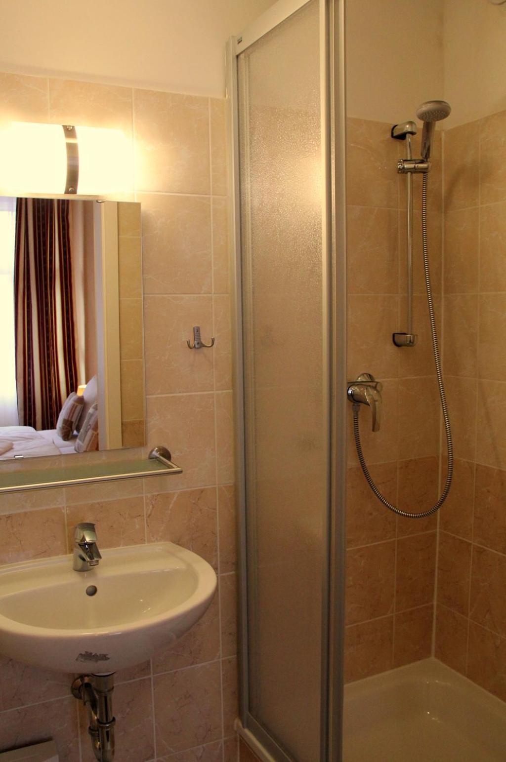 City Hotel Gotland Berlin Bagian luar foto