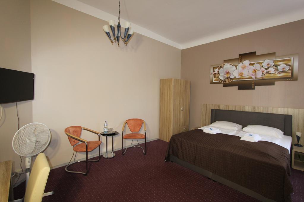 City Hotel Gotland Berlin Bagian luar foto