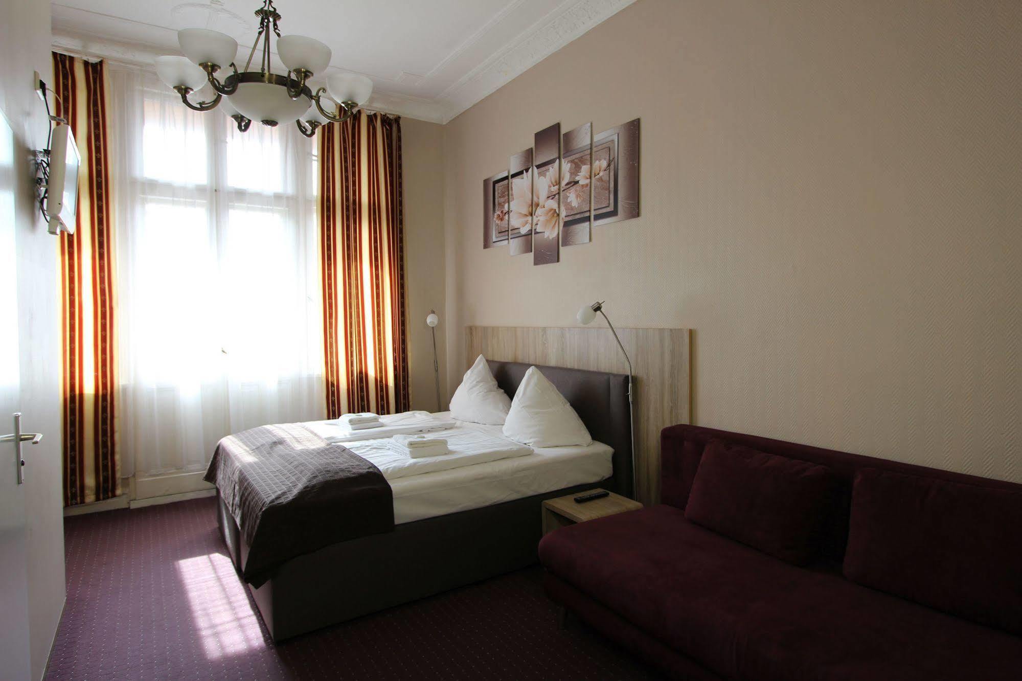 City Hotel Gotland Berlin Bagian luar foto